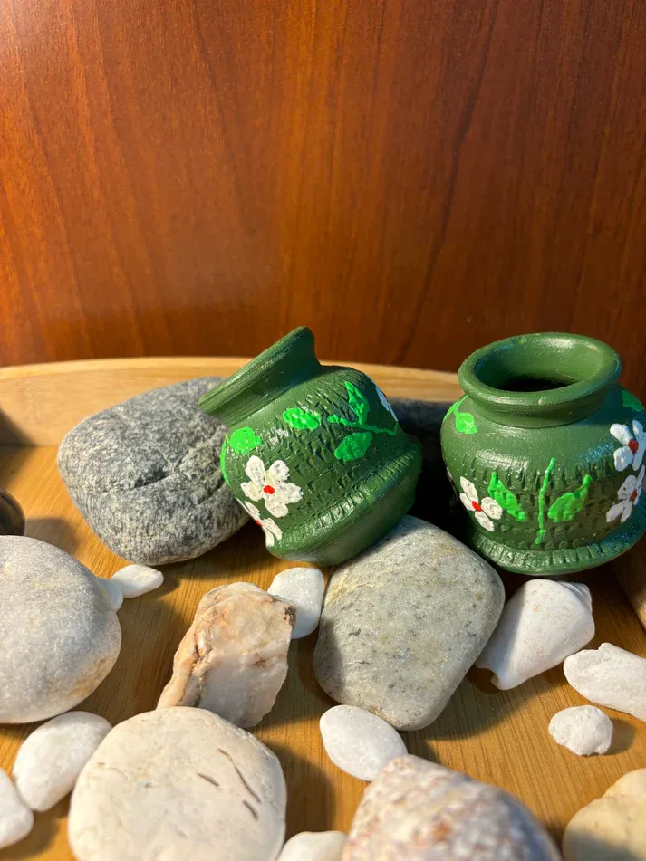 Mini Clay Decor Pots Green.webp