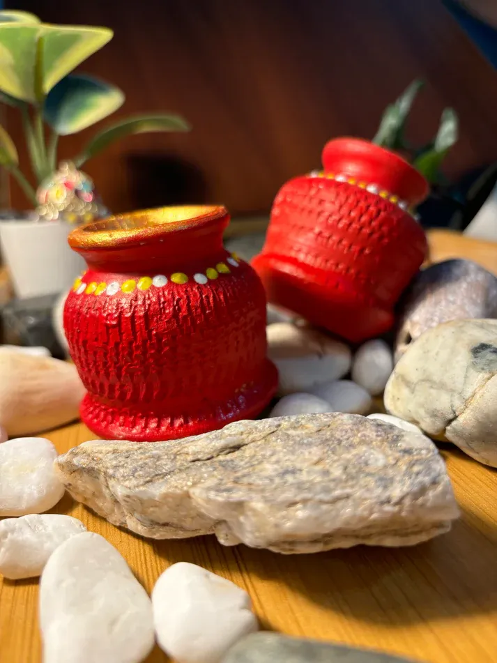 Mini Clay Decor Pots Red.webp