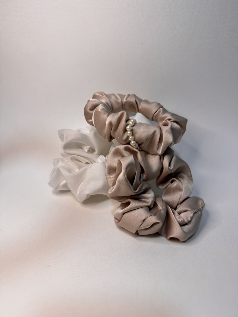 Champagne Pearl Scrunchie Set